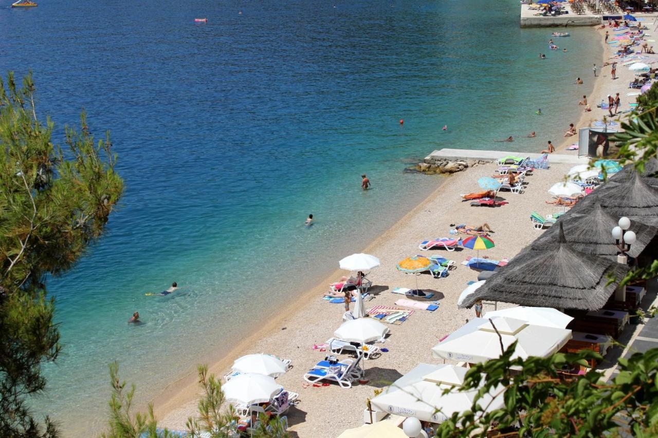 Apartments By The Sea Podgora, Makarska - 12326 Exterior foto